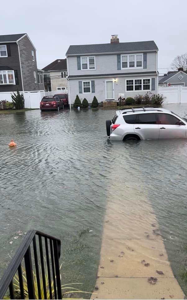 Winter storm brings flood to Freeport | Herald Community Newspapers